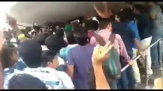 vivegam movie ticket booking time #valimai  ku marana sampaavam iruku