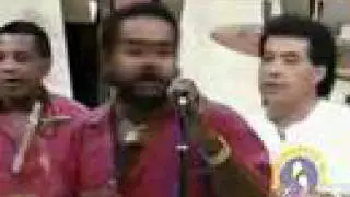 TOMMY OLIVENCIA Canta Paquito Acosta - Viajera.