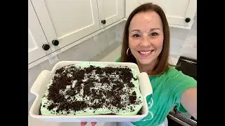 No Bake Mint Oreo Chocolate Delight | Easy dessert to make for St. Patrick's Day | The easiest treat