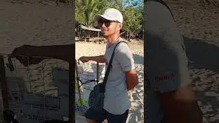 INTERVIEW  to Local vendors in the Beach