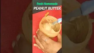 Creamy homemade peanut butter 🥜💛 Easy, healthy & tasty! #PeanutButter #ytShorts#youtubeshorts