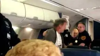 Passenger Removal from Southwest Flight 1552 4/18/09