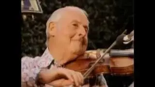 St&eacute;phane Grappelli - Fascinating Rhythm (San Francisco, 4th of July 1982) [official HQ video]