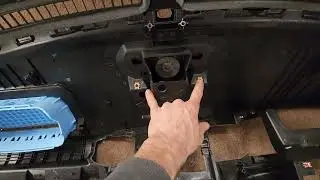 2020-2022 Ford Explorer XLT dash removal and install (Part 1)