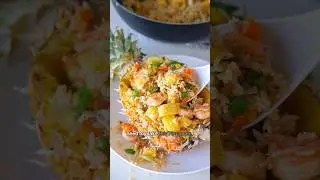 Pineapple Fried Rice #friedrice #pineapple #pineapplerecipes #ricebowl #easyrecipes #asianfood