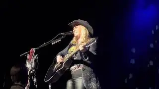 Late September Dogs - Melissa Etheridge - 4/5/2024 Fred Kavli Theatre, Thousand Oaks, CA