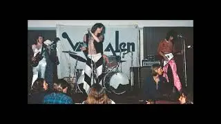 Van Halen- Eddie Guitar Solo 1977