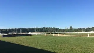 La grande foule aux courses hippiques