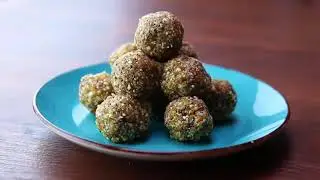 Apricot Almond Energy balls Recipe