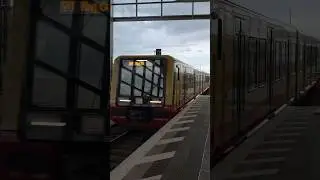 DB Class 484 Stadler EMU on Berlin S-Bahn at Berlin S&uuml;dkreuz station #shorts 🇩🇪