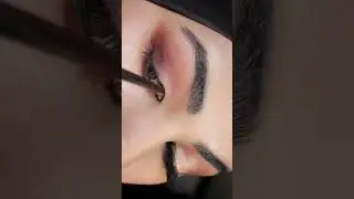Gold Glitter Eye Makeup ✨ Perfect Glam Look for Festival Season | Easy Tutorial