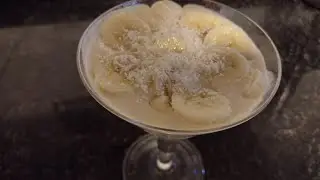 IOGURTE PROBIÓTICO DE COCO SECO COM CASTANHA DE CAJU.