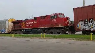 KCSM 4761 leading Mid dpu CP 8133 westbound loaded Manifest train horn salute in Alice Texas