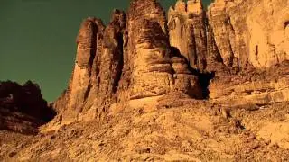 Discover the desert of Wadi rum with Bedouin Adventures