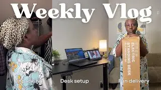 Weekly Vlog #1: Trying Kimchi for the first time, new desk setup and finally unpacking from my trip