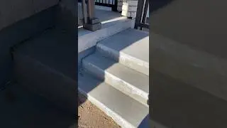 Осмотр дома: Трещины в бетонных ступенях.