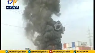 Massive fire breaks out at warehouse in Maharashtra's Raigad