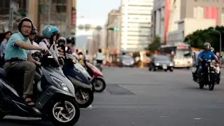 Documentary: Foreign Students' thoughts on America