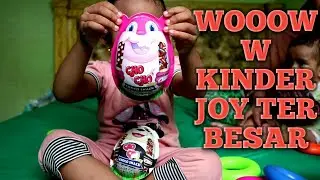Anak lucu makan Kinder Joy(choco joy) terbesar???