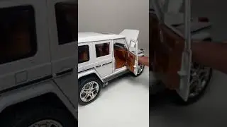 new G wagon diecast model toy car for you message us on WhatsApp 📞 9958382958