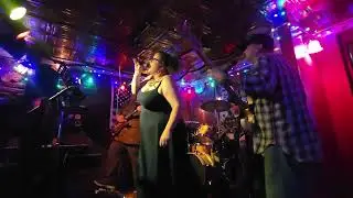 What's up? - Dawn Osborne Band covers 4 Non Blondes at Voodoo Lounge. 12/28/24