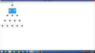 Pyramid star pattern in python in Hindi language. 