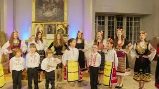 Sharena Gayda/ Arr. G. Andreev/ Kinderchor 