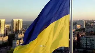 Calm Skies, Revealing Shots: The Unusual Flag Flight Over Donetsk