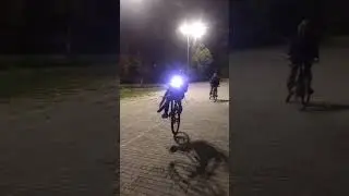#shortsvideo #tiktok #bmx #stuntriders #mtblife #stunt.  Бублики🤙😅