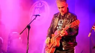 Cat Club | Te Quiero M&aacute;s Cuando Cerca No Est&aacute;s  (Live At 16 Toneladas)