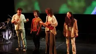 תיאטרון גשר - הסטודיו הצעיר -  מי כמוני