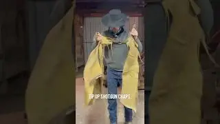 Почему ковбои носят кожаные штаны?
