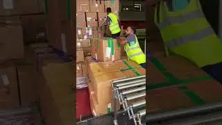 flexible gravity roller conveyor