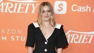 Maisy Stella  - Bio, Wiki, Facts, Age, Height, Weight, Measurement, Photos; Fashion