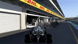 I was expecting something different Mercedes' Double Pit Stop - F1 2021 Game #Shorts