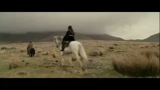 Sherlock Holmes: A Game of Shadows - Sherlock riding a pony