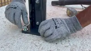 Timelapse : pause d'un grillage rigide sur platine