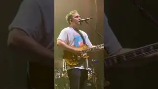 Sam Fender - Arm&rsquo;s Length (snippet) - Chicago, IL 9/25/25