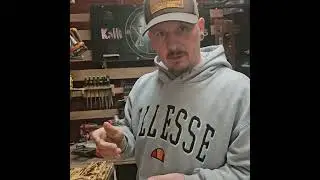 Hundebar /Hundefutterstation ruck zuck in antikem Look