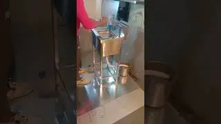STAINLESS STEEL HAND WASH STATION