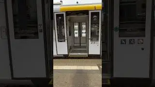 Siemens Desiro Classic Br 642 092 T&uuml;ren/ schlie&szlig;en/&ouml;ffnen in Saarbr&uuml;cken hbf #RB68 #Br642 #db #train