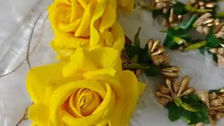 Artificial Rose Flower Bracelet, Floral Accessories for Wedding | Haldi | गुलाब के फूलो का गजरा live