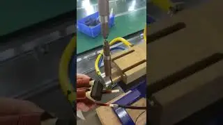 Medium frequency spot welding machine welding new energy copper reactor.
