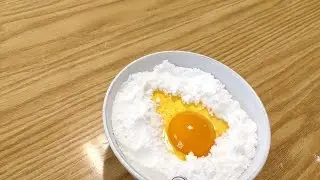 Kricky Cakes Decoration: realistic egg tutorial with isomalt and fondant
