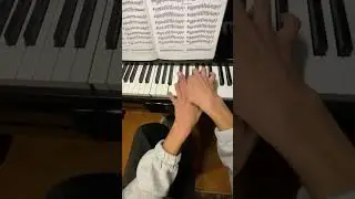 Hans Zimmer&rsquo;s Interstellar on a Folding Keyboard? Terence V30 Proves It&rsquo;s Possible! #terencepiano