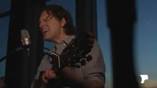 'Apparition' | Flint & Feather (LIVE)