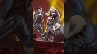 Ros&eacute; - Hard to Love - 221115 | BORN PINK - Newark | [4k FANCAM]