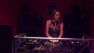 DJ Melanie White