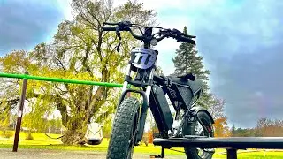 Riding in the snow unplanned vid so why not ! #surron #ridstar #bikelife 