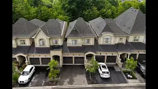 2392 Chateau Common, Oakville